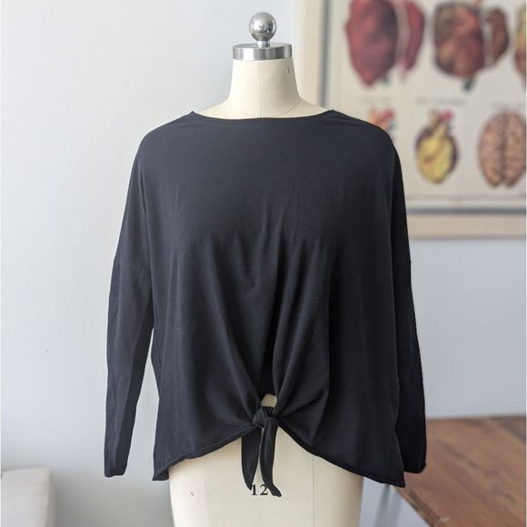 Betty basicsĀ oversized tieāfront top 10 - Picture 1 of 8